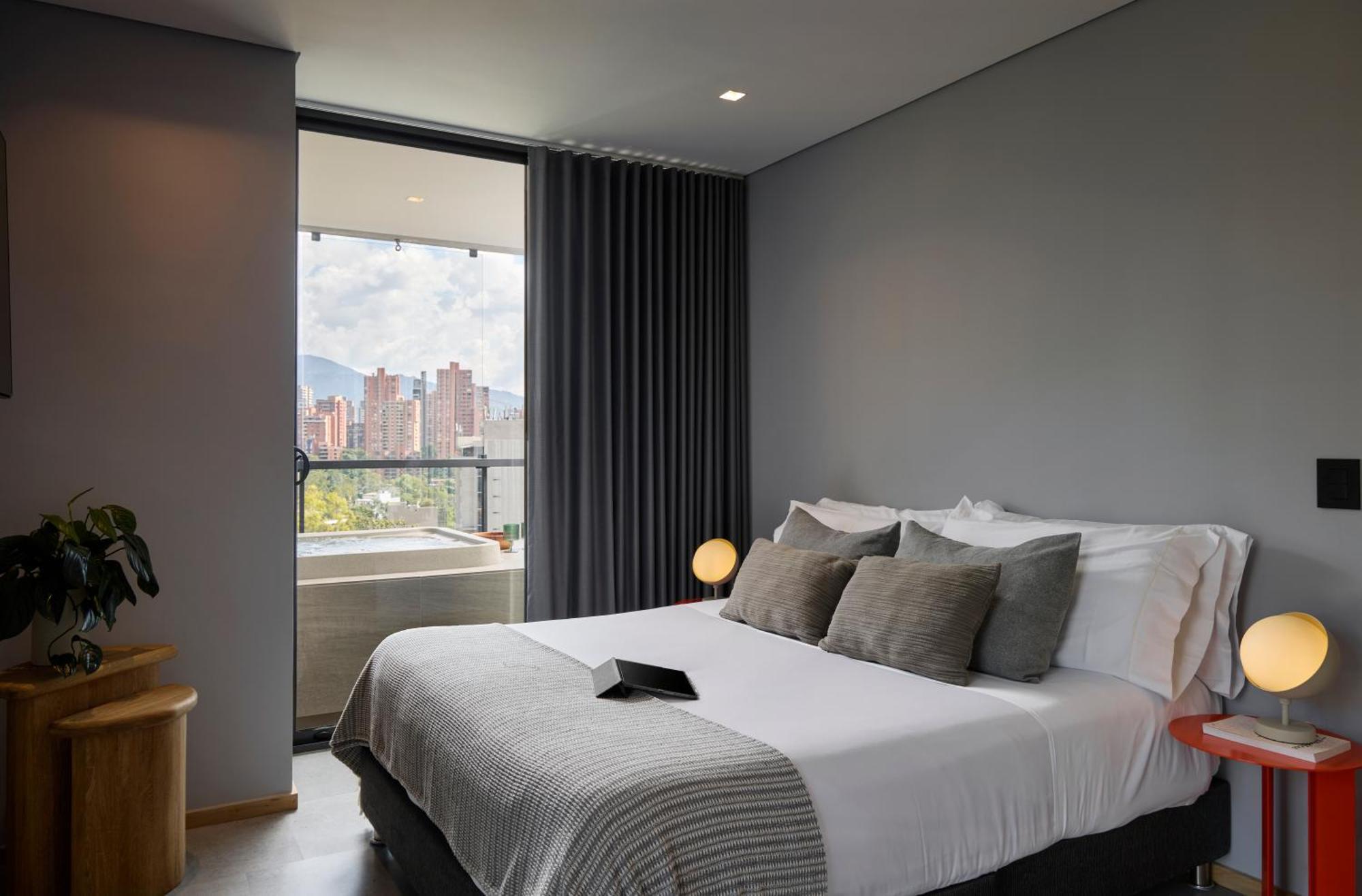 Wake - Branded Residences Medellín Extérieur photo