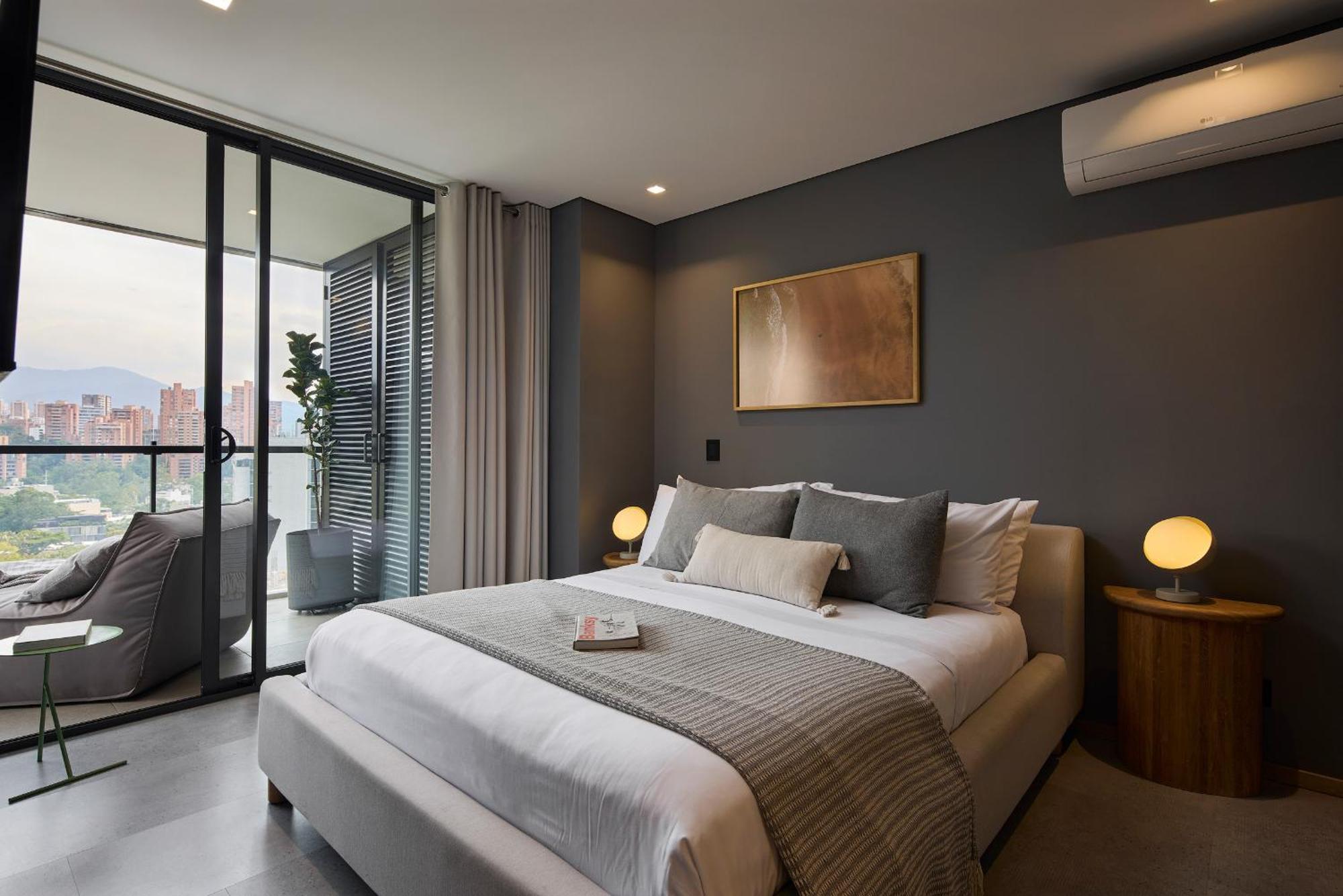 Wake - Branded Residences Medellín Extérieur photo