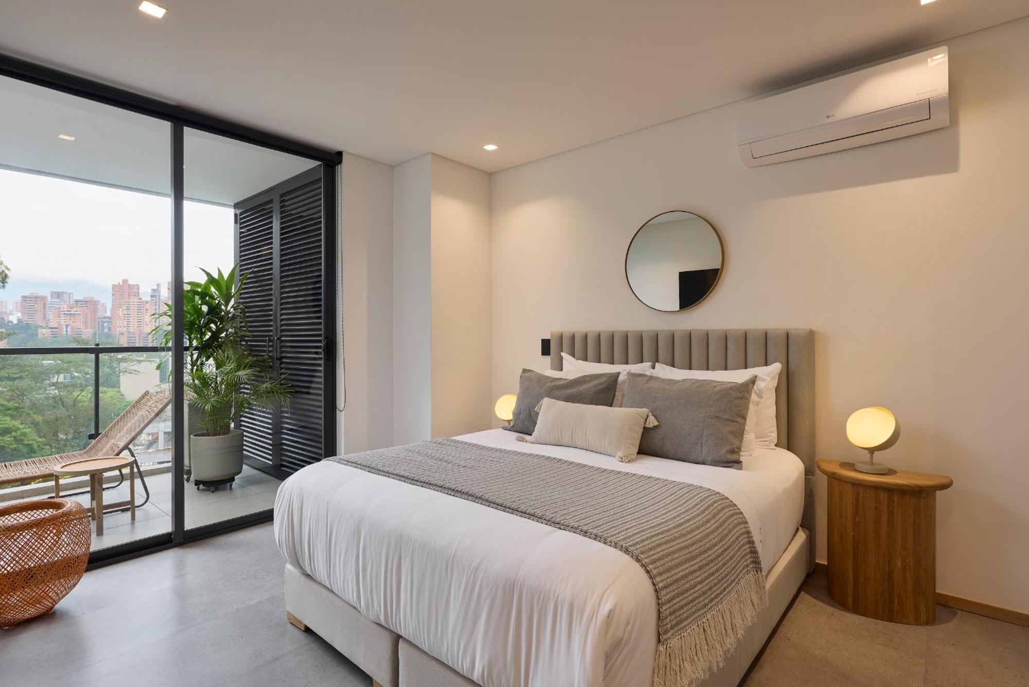 Wake - Branded Residences Medellín Extérieur photo